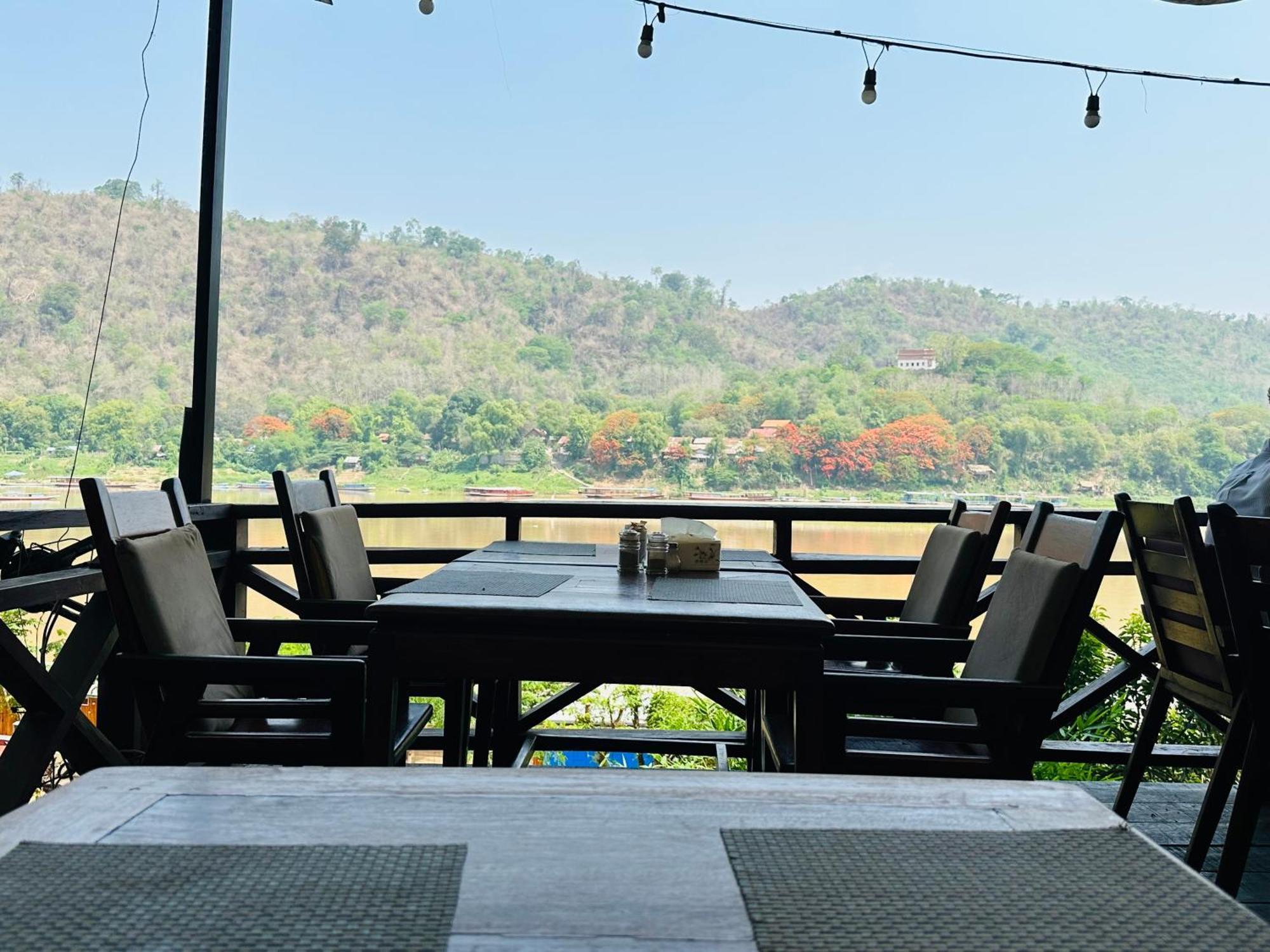 לואנג פרבאנג Villa Phonethip Mekong Riverside מראה חיצוני תמונה